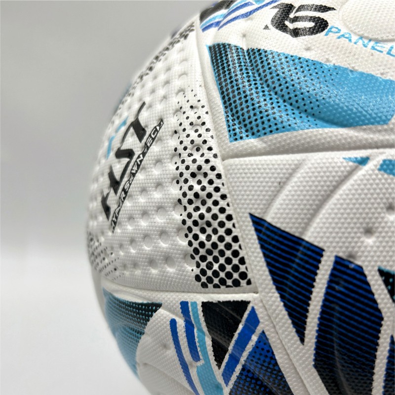 Premium Fußball 4