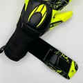 Revenge ROLL/GECKO Glove + FREE Mini Shin Guard