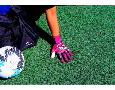 I WANT GLOVES FOR ARTIFICIAL TURF