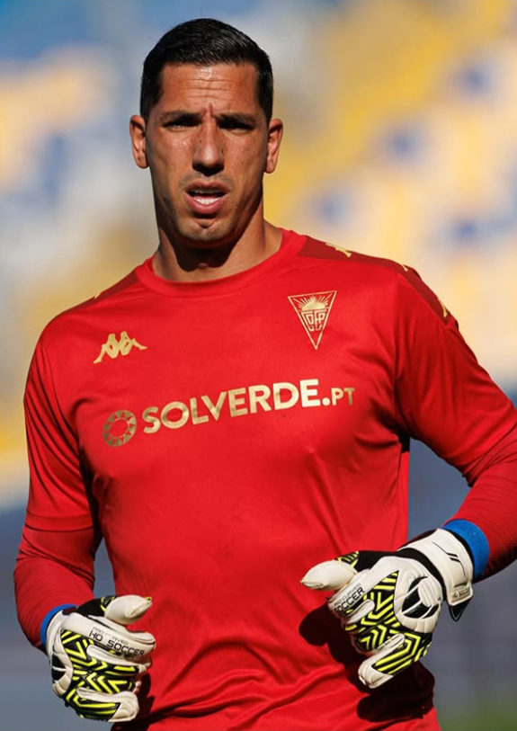 Joel Robles